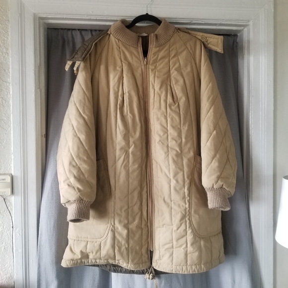 Vintage Aurora International | by Abbmoor Quilted Barn Style Coat - Picture 1 of 8